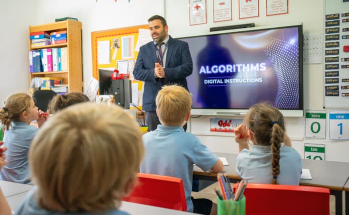Coworth-Flexlands School — Classrooms